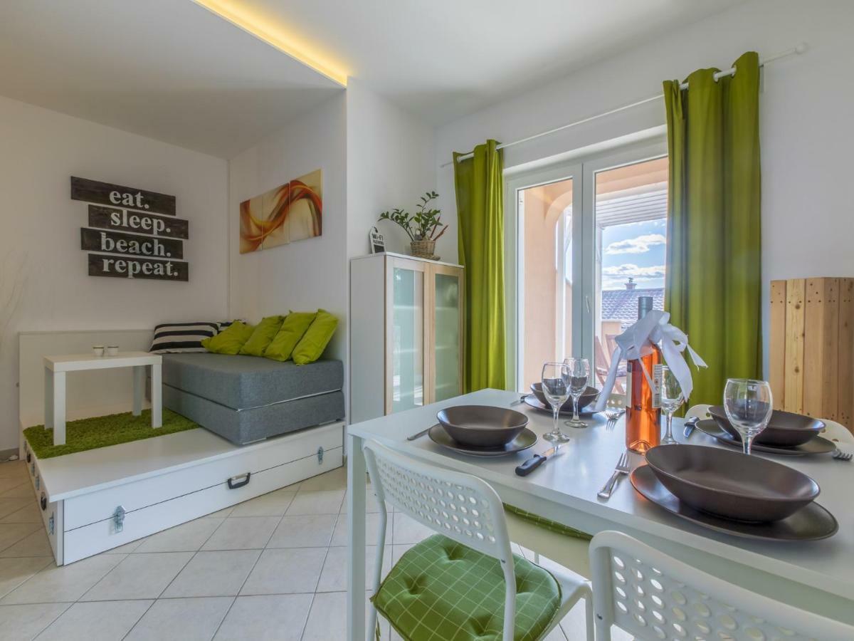 Apartment Color Green Драмаль Номер фото