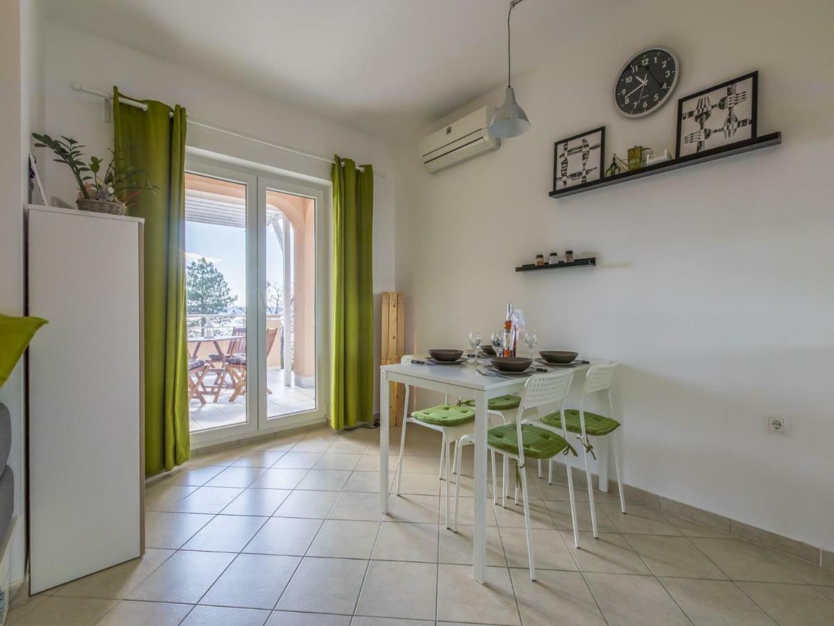 Apartment Color Green Драмаль Экстерьер фото